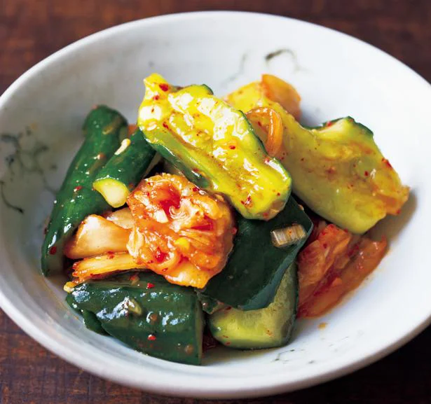切って味付けするだけ！旬野菜で作る加熱いらずの副菜４選