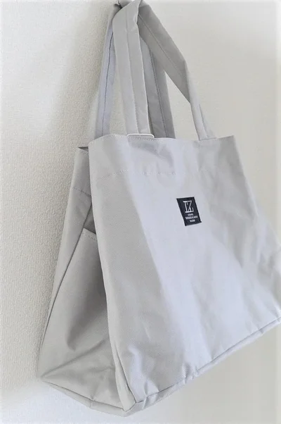 小さくなると、見た目がオシャレになって、レジかごバッグには見えないくらいです！