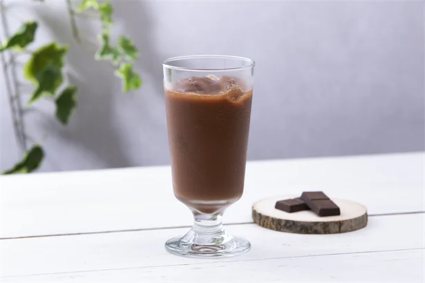 “お湯で溶かすだけ”のアイスチョコレート効果ドリンク