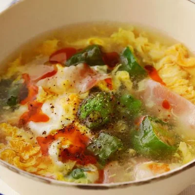 【画像を見る】ほんのり酸っぱい卵スープ「ベーコンの酸辣湯」