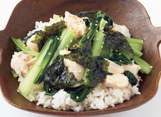 丼やうどんの具材に！時短レシピの救世主・サラダチキンってめちゃ便利！