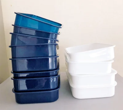 お弁当箱は大量に必要なので百均でまとめ買い。
