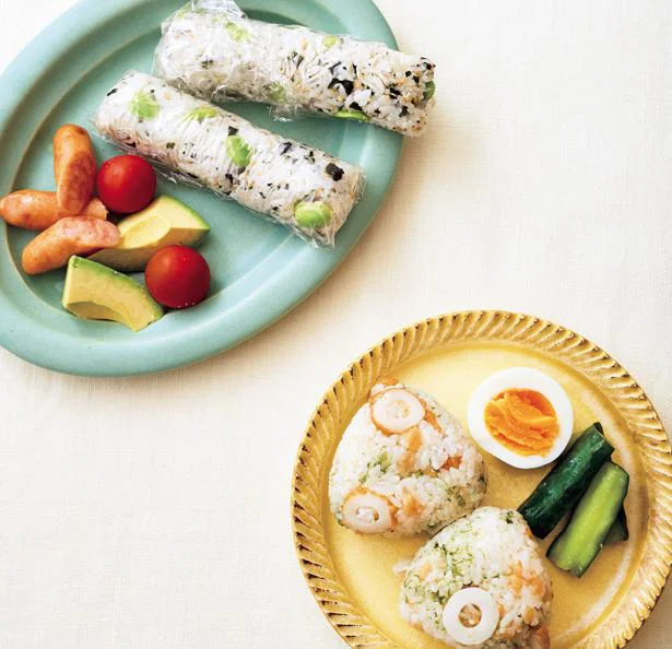何もないときはとにかくにぎっちゃえ！常備食材とご飯を混ぜて具だくさんおにぎりに！