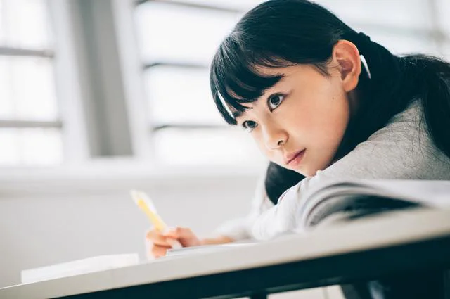 小5の娘の成績が急降下。転塾したほうがいい?【小川大介先生の子育てよろず相談室】