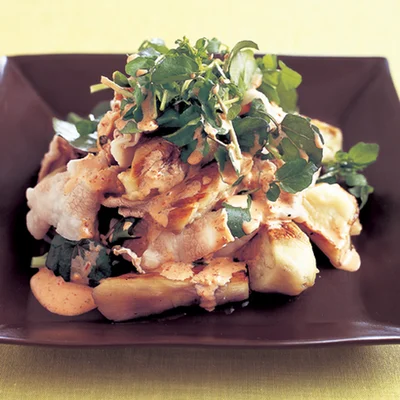 【画像を見る】フライパンで簡単調理！「焼きなすサラダ」