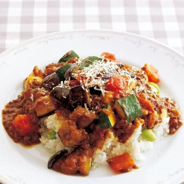 「夏野菜のひき肉カレー」