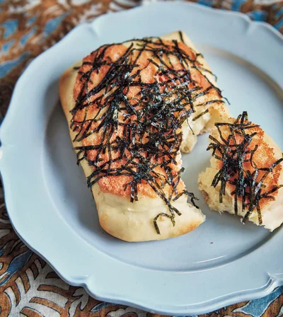 みんなで食べたいビッグサイズ「たらこパン」