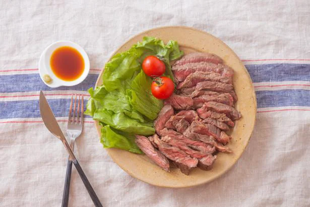 ジョーさん。のちょいワザレシピ（2）安いステーキ肉を最高においしくする焼き方の魔法