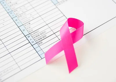 通常は日曜日休診の医療施設で、事前予約でマンモグラフィーの乳がん検診を受けることができます