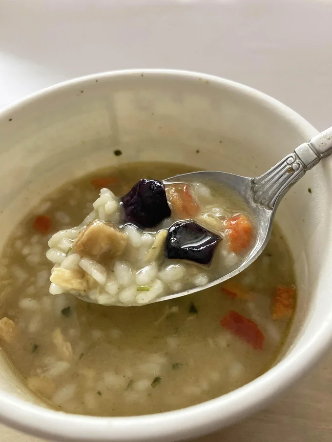 お米はもっちり、スープはさらさら。スパイシーな香りがたまらない!