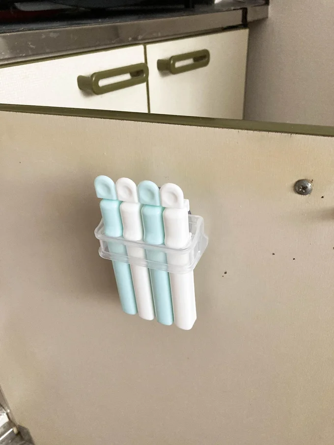 使いたいとき、戻すときはここに!とクリップにも定位置ができた