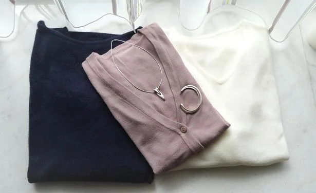 久々にニット3着を大人買い! カシミア風の着心地の良さなのに…すごいお値段!