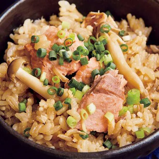 うまみたっぷり！秋が旬のきのこを使った炊き込みご飯レシピ5選