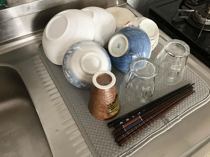3人分の食器ならラクラク置ける!