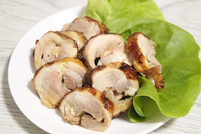 フライパンでできるお手軽さが魅力！ 「鶏チャーシュー」