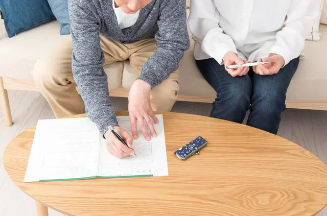 「こんなのは俺の仕事じゃない」理由をつけて働かない夫と別れたい！【お悩み相談】