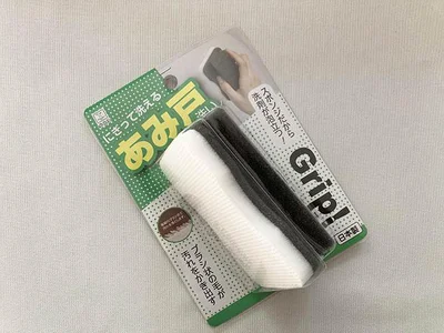 スポンジタイプの「にぎって洗える あみ戸洗い」