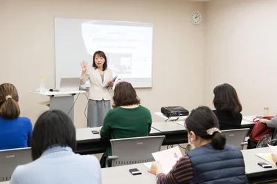 ファイナンシャルプランナーとして神奈川エリアを中心に年間50回以上講演している鈴木静香さん