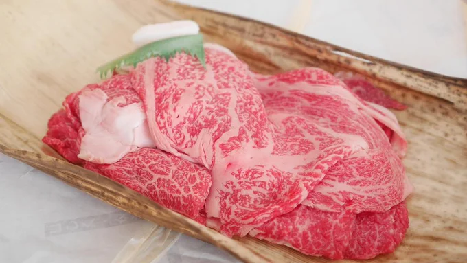 神戸牛専門店「辰屋」の｢神戸牛 切り落とし肉 400g(冷蔵)｣。発送直前にカットするから新鮮