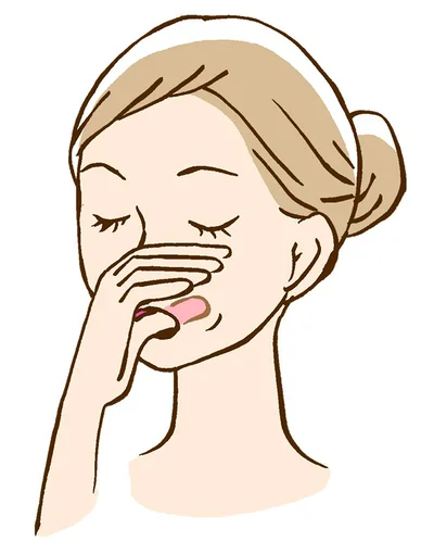 【画像を見る】「咬筋マッサージ」で老廃物の流れをよくして、むくみを改善