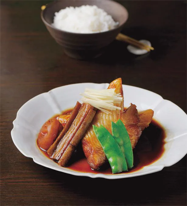 この比率なら失敗なし！「カレイの煮つけ」　家にあるものですぐ作れるまかないメシ(8)