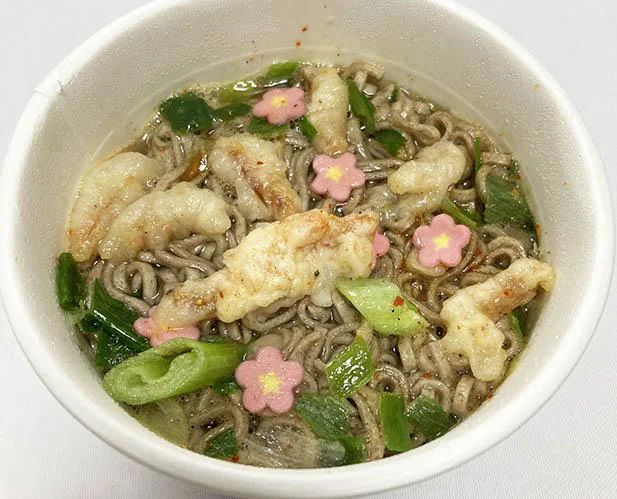 お店みたい な絶品麺も発見 Kaldi のユニークな即席カップ麺を食べくらべ 画像6 12 レタスクラブ