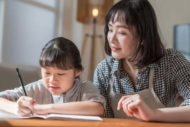 「うちの子飽きっぽい…」そんな悩みを持つ親ができることとは？　「見守る」子育て（1）