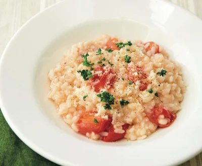 酸味がおいしい「トマトリゾット」