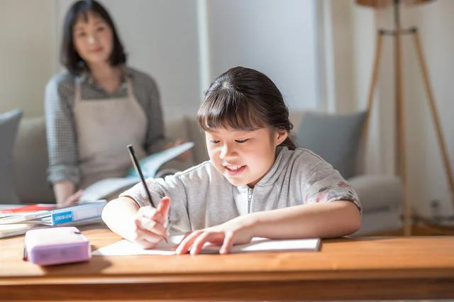 親の「ねば」が子どもを追い詰める!? コロナ禍こそ求められる、待つこと、間引くことの大切さ　小川大介さんインタビュー【後編】