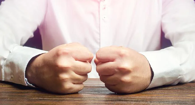 賞味期限に異常にこだわる夫！ 勝手に食材を捨ててしまい困っています【お悩み相談】
