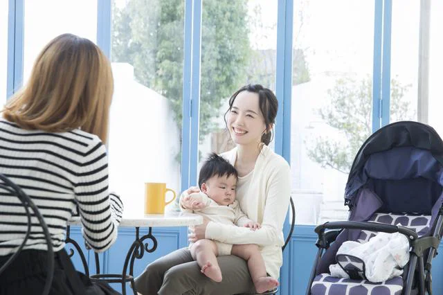 幼稚園のママ友と金銭感覚が違いすぎる！角を立てず上手に誘いを断るには？【お悩み相談】