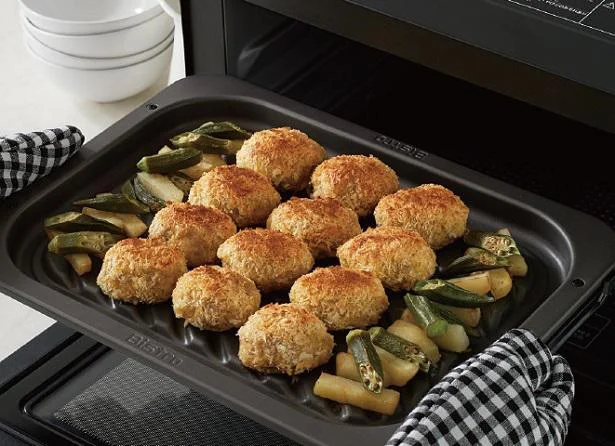高温で一気に焼き上げ!「凍ったままグリル」で解凍する手間いらず