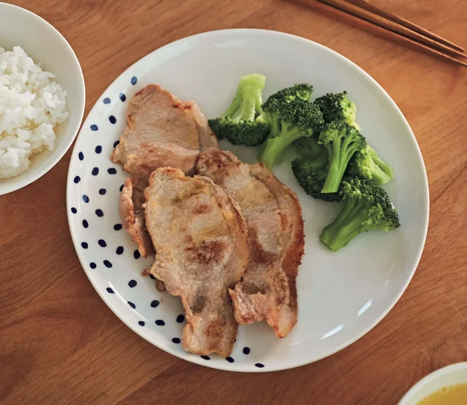 副菜は冷凍野菜を活用して手間いらず！