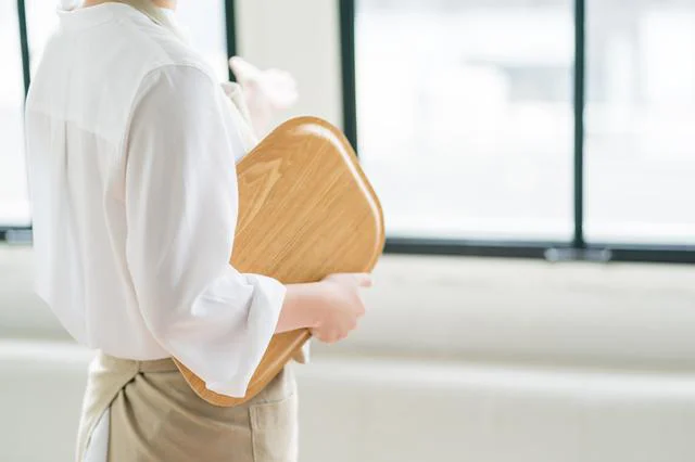 年上の新人さんが口ごたえばかり！どう接したらいい？【お悩み相談】