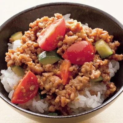 「じゃじゃ丼」