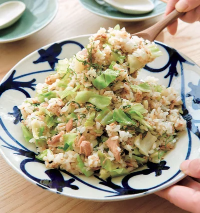 しそでさっぱりツナマヨ味「ツナと春キャベツの混ぜご飯」