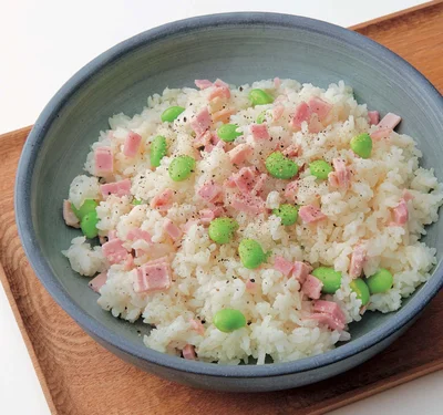 【画像】粉チーズでまろやかに「枝豆とハムの洋風混ぜご飯」