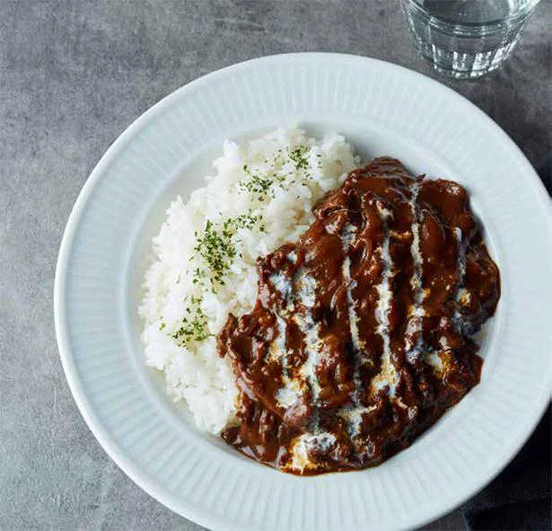 高級店のような深い味わい「無水欧風ワインカレー」