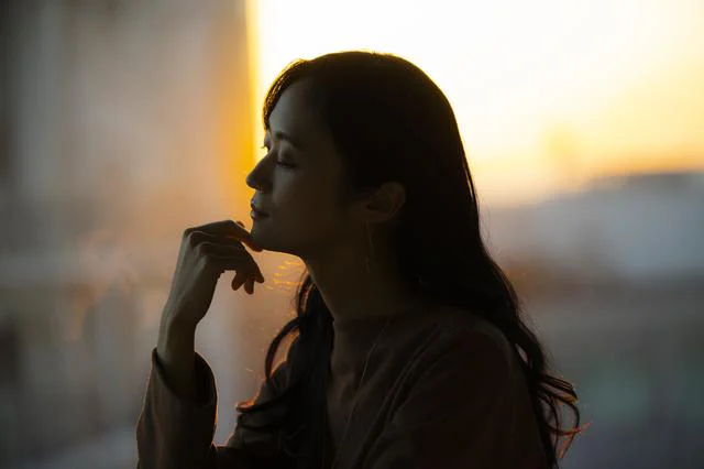 私には厳しくて絶対ほめない実親だったのに、孫を驚くほど溺愛して…なんか複雑です【お悩み相談】