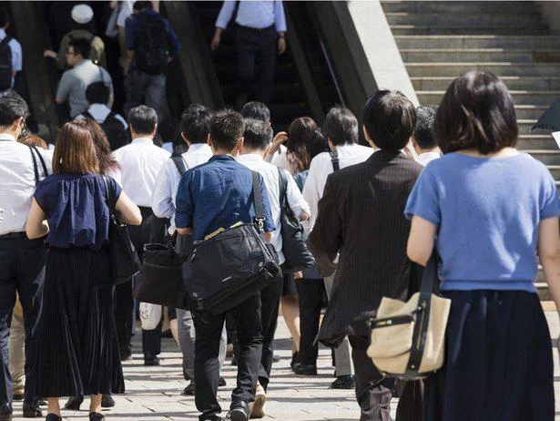 「人々」などに使う「々」はどう読む?