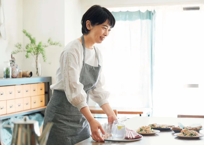 教えてくれたのは、近藤幸子さん。料理研究家・管理栄養士。旅行で訪れた土地の料理を、作りやすくアレンジしたレシピが評判！