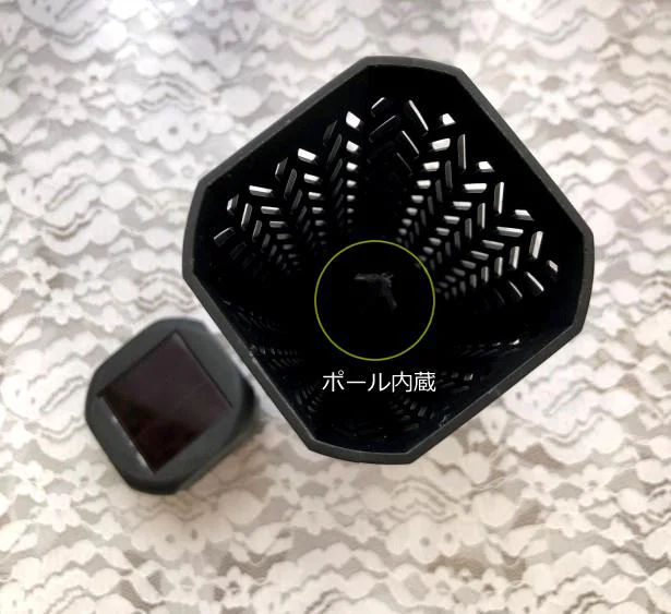 中にとがったポールが! 安全にも配慮されています