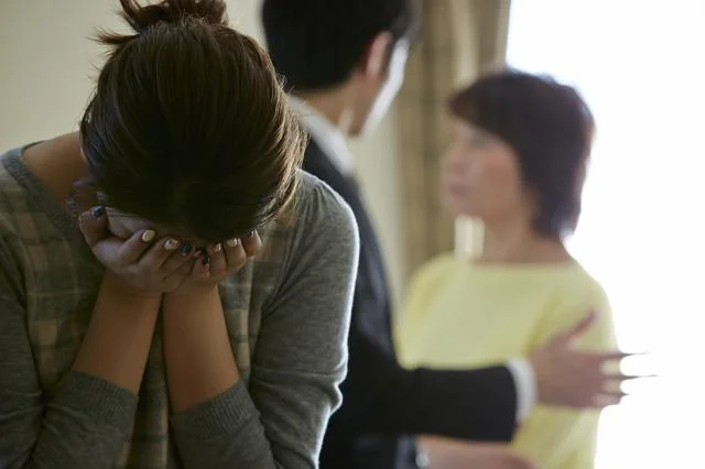 子どもが産まれても「おめでとう」の一言もない義母。全く理解できません…【お悩み相談】