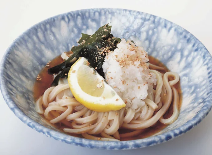 【画像】レモンを効かせたつゆでさっぱり「レモン風味の冷やしわかめうどん」