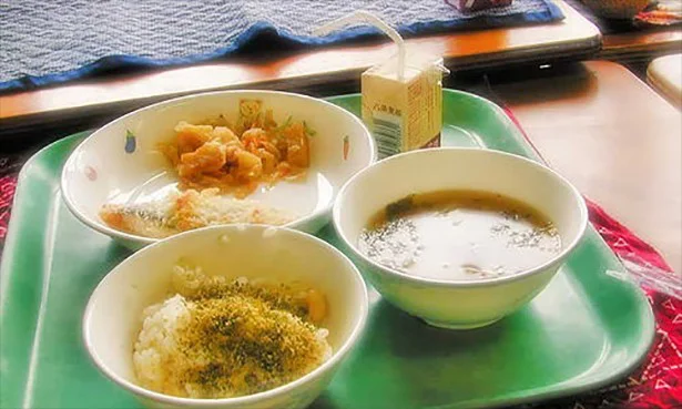 「キムタクご飯」っていったい何!? 特徴ありすぎのご当地給食たち