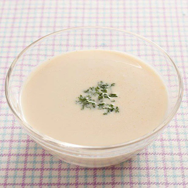 ひんやりスープが５分でできた！ 調味料を混ぜるだけ「豆乳スープ」