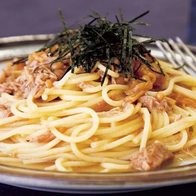 【画像を見る】ストック食材で手軽にできる！「なめたけとツナの和風パスタ」