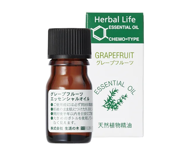 みずみずしい爽快な香り。▷グレープフルーツエッセンシャルオイル 3ml ￥660／生活の木