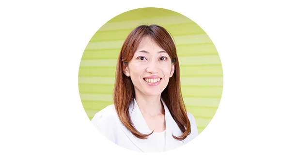 「深刻なトラブルになる前にやっておきたいセルフケアがあります」教えてくれたのは▷山本綾子先生/山本ファミリア皮膚科 駒沢公園 院長。医学博士。