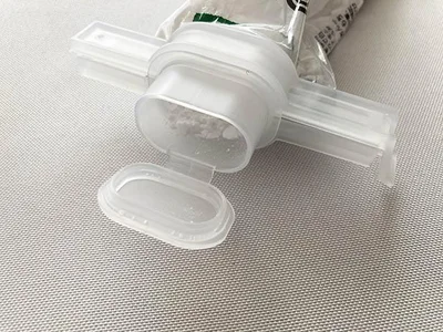 ぶちまけトラブルが多かった片栗粉も、これで一安心